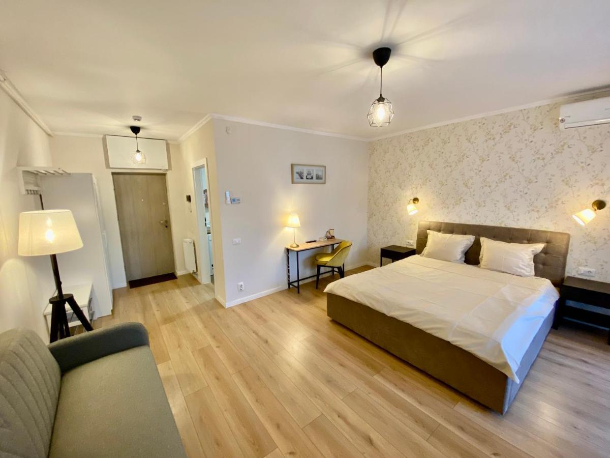 Amber Studio Oradea Lägenhet Exteriör bild